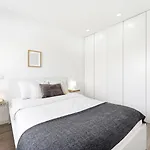 Apartamento Charming Ribeirao Retreat With Balcony *